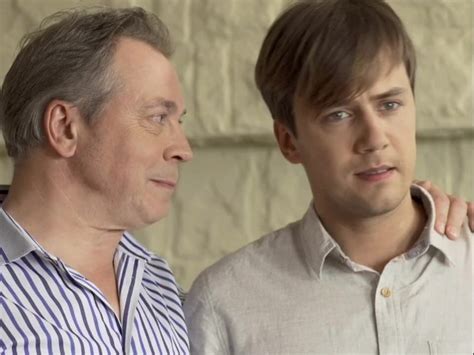 Смотреть "Отпечаток любви. 1 серия" онлайн. Сериал - eTVnet