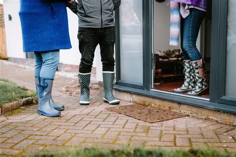 Why Choose Wide Calf Wellies? Read Our Guide – The Wide Welly Company