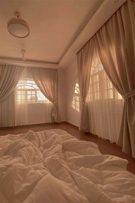 Pin by Victoria on aesthetic | Dream house rooms, Dream room ...