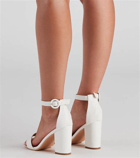 Classic Staple Wide-Fit Block Heels – Newgew