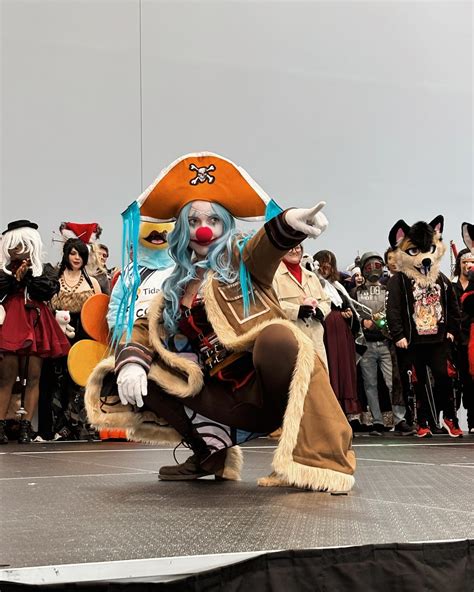 kaybee (@kaybeecosplays) • Instagram photos and videos