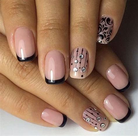 20 необычных идей для французского маникюра | Two color nails, French ...