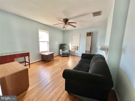Under $75K Thursday - Circa 1913 Eastern Shore MD Home For Sale $69K