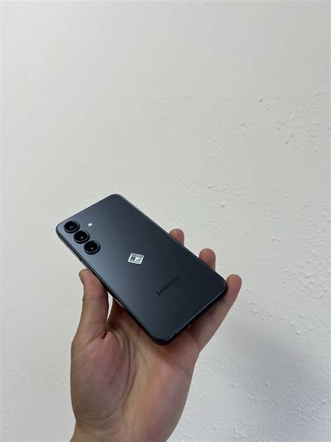 Samsung S24 8/128gb black