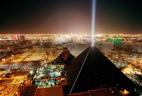las vegas at night photo | One Big Photo