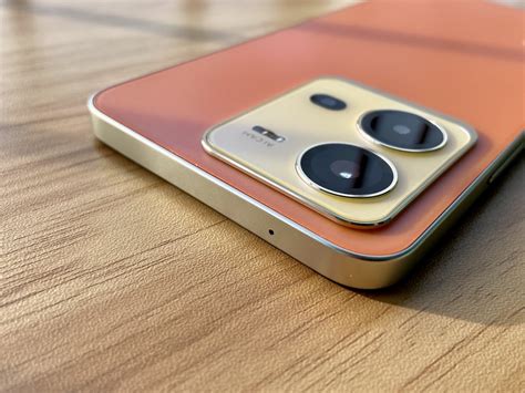 vivo V25e Unboxing and First Impression