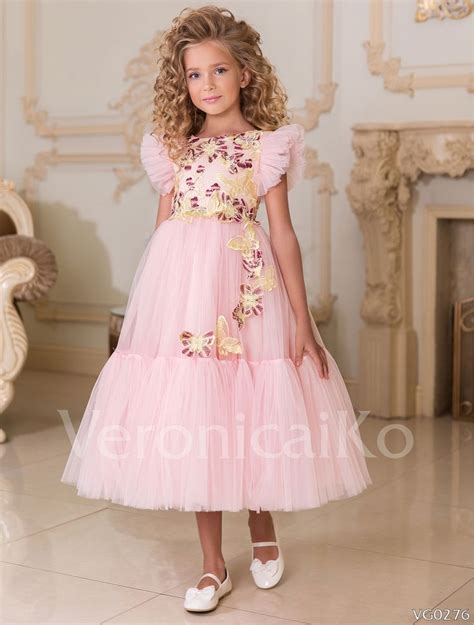 Pin auf Детские бальные платья Veronicaiko