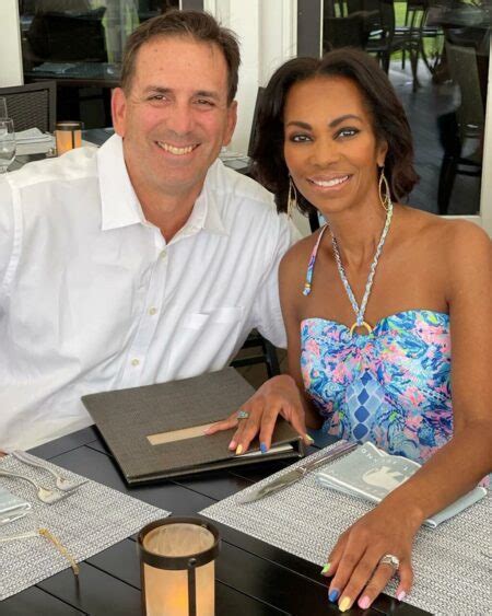 Who is Harris Faulkner Husband Tony Berlin?