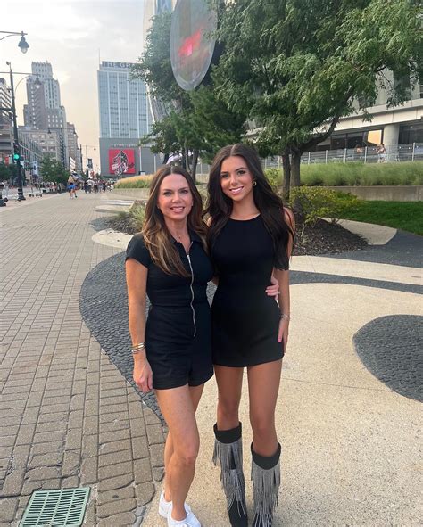 Thea Norcross | recently 🐈‍⬛ | Instagram