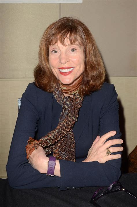LOS ANGELES - APR 28 Leigh Taylor-Young at The Hollywood Show at Westin