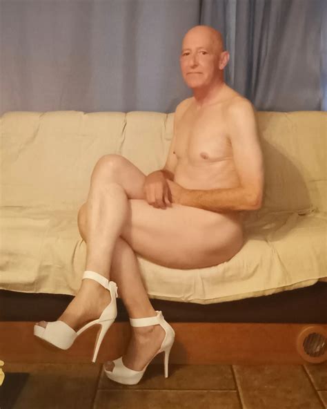 Faggot Andrew Brown Nude in Platform Heels - 11 Pics | xHamster
