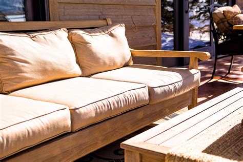 outdoor seating apeiros