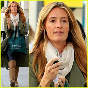 Cat Deeley Bundles Up Her Baby Bump & Braves the Chill | Cat Deeley ...