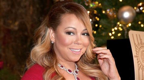 mariah carey  singers application  trademark queen  christmas