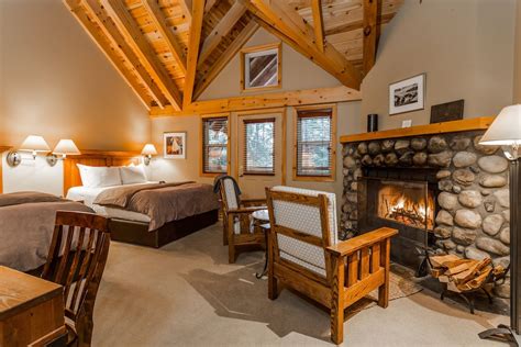 Buffalo Mountain Lodge Banff, Alberta, CA - Reservations.com