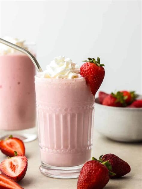 Chick-fil-A Peppermint Milkshake Recipe | The Recipe Critic