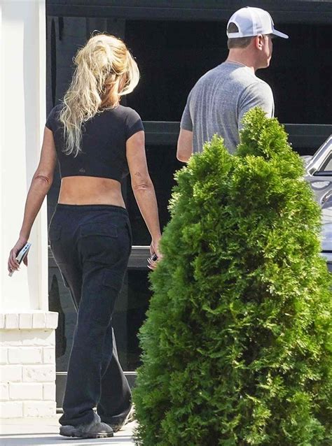 Kroy Biermann Slams Ex Kim Zolciak as ’Narcissistic,’ Tells Her New