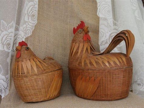 Плетение из газет | Country chic, Wicker, Basket