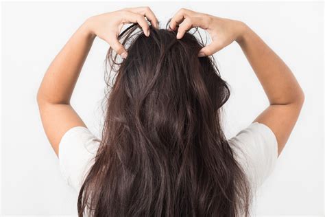 What Causes Scalp Scabs, and How to Treat Them