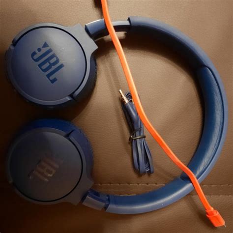 JBL tune 660 nc – купить в Москве, цена 3 000 руб., истекает завтра в 3 ...