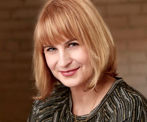 Julia Ritter 132 : Newsroom