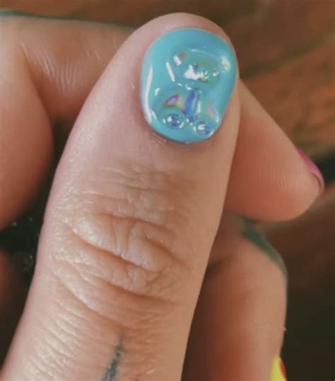 The 9 Biggest Fall Nail Trends of 2021 | Who What Wear