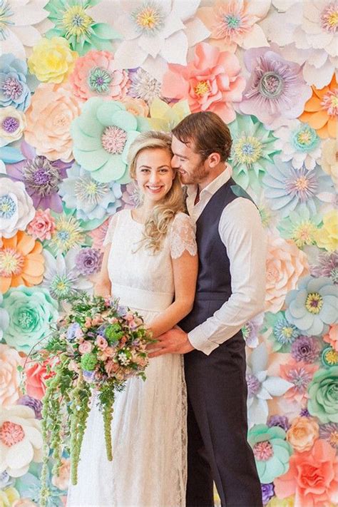 Paper Flower Wedding Backdrop Design : Make a paper floral backdrop!