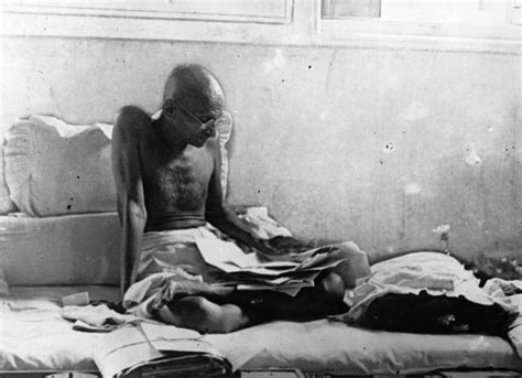 70 години от смъртта на Махатма Ганди - Фото галерии | Vesti.bg