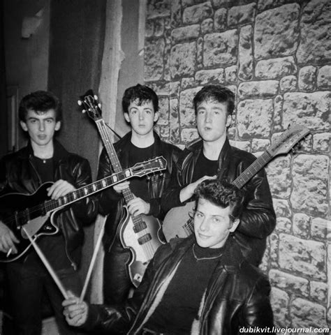The Beatles - ранние годы. Фотографии группы в начале карьеры: foto ...