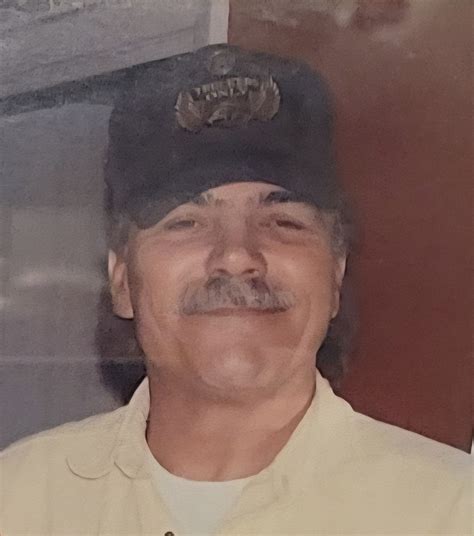 In Memory of Ricky Fravel: Obituary and Memorial Information 32