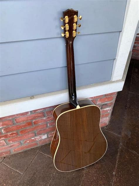 1996 Gibson J60 – Moze Guitars