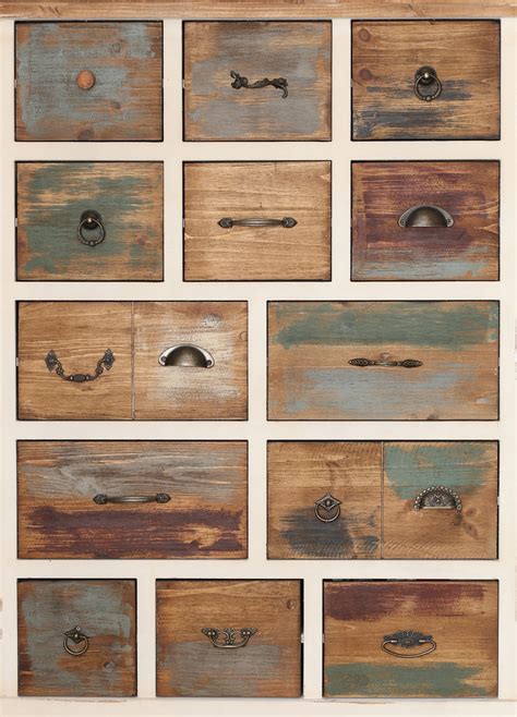 The Shabby Chic Style Creates a Soft Atmosphere - Via Capitale Blog