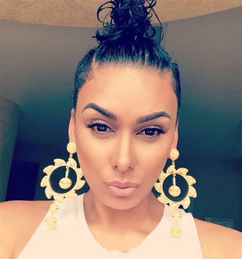 Laura Govan - Divorce, Husband, Family, Net Worth, Height, Body