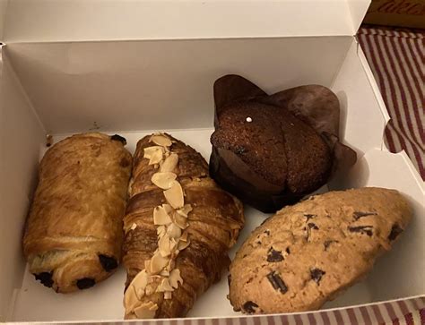 5$ La Madeleine - Downtown Crown, Gaithersburg. 4 bakery items. : r