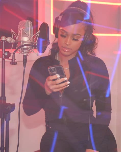 BIG YUMMY 🍭™️ | La Jefa Yummy…. & You over there in denial we NOT neck