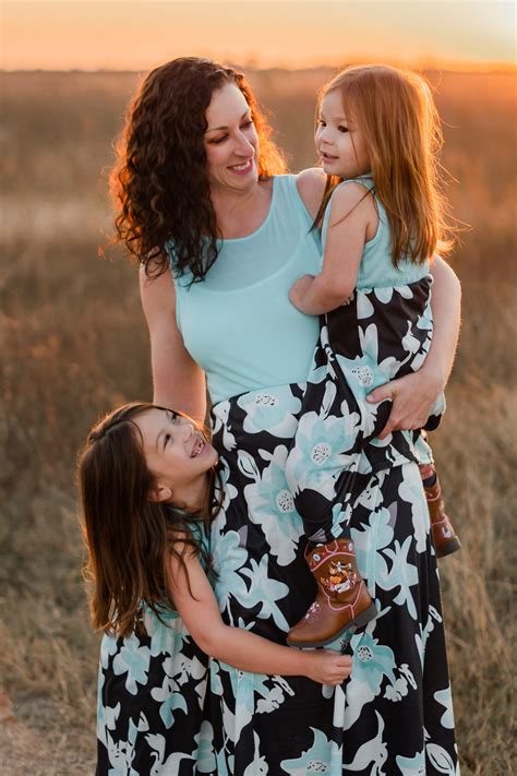 Motherhood is Beautiful: Why Every Mom Needs Photos With Their Little