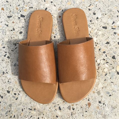 leather slides men 4