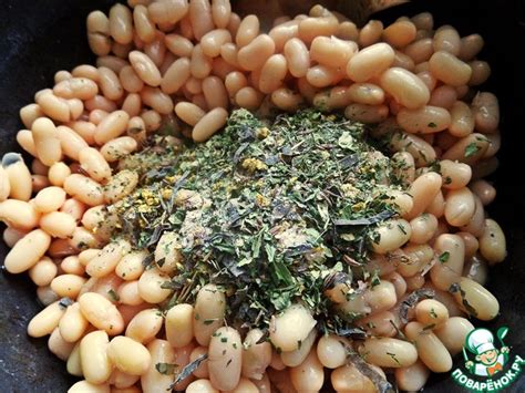 Запечённая фасоль пикантная – кулинарный рецепт