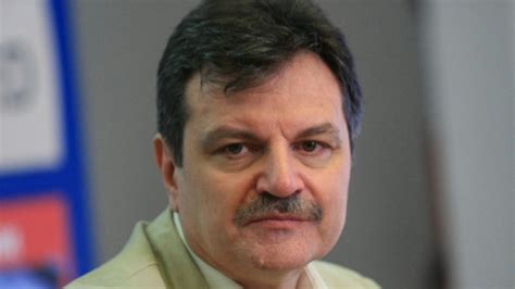 Александър Симидчиев: Основната част от хората с респираторни симптоми ...
