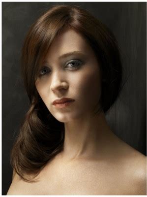Emily Blunt Poster #1516685 - CelebPoster.com