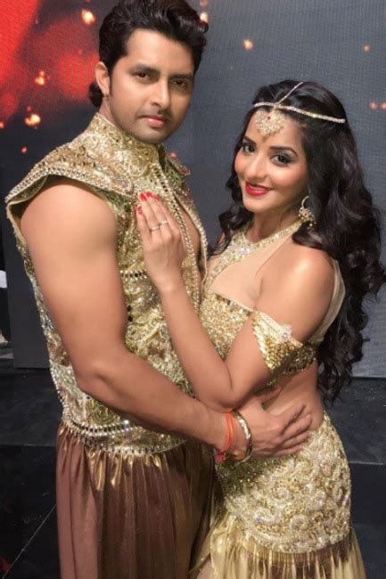Best looks of Antara Biswas aka Mona Lisa and Vikrant Singh from Nach ...
