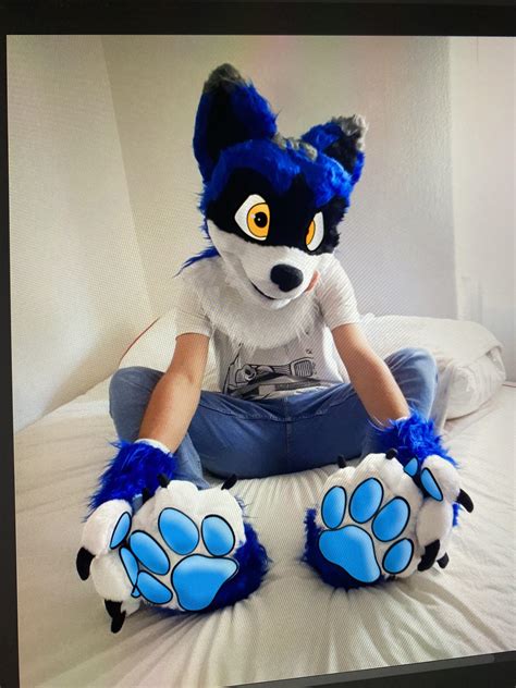 FurryIRL: For fursuits in real life