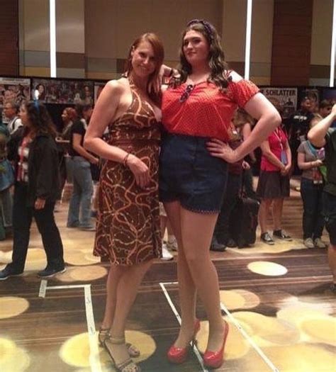 by Сергей Набок on Высокие женщины | Tall women, Tall girl, Big ...