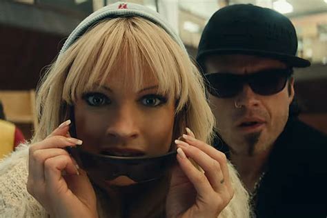 Вижте първи трейлър на сериала за Томи Лий и Памела Андерсън (ВИДЕО)
