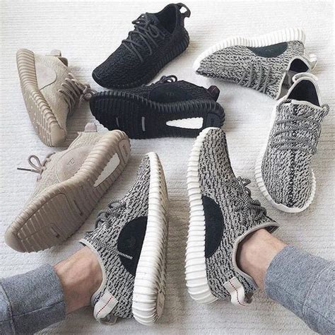 รองเท้าผ้าใบ Adidas Yeezy มีอะไรดีทำไมราคาแพง