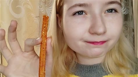 Китайские снеки из соевого мяса острые / пробую китайские острые снеки ...