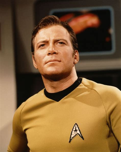 captain james  kirk william shatner star trek captains star trek