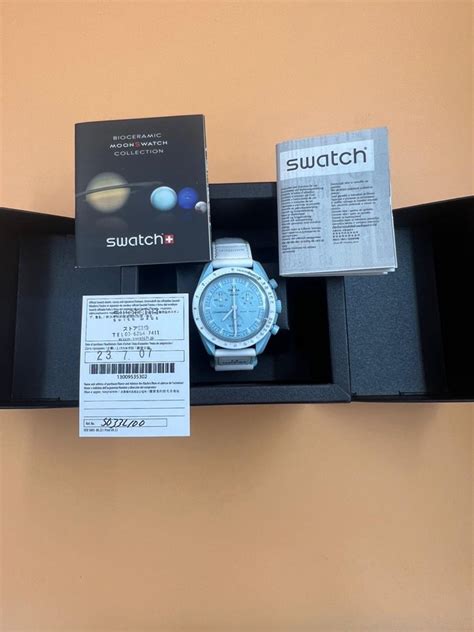 Swatch watch, Men's Fashion, Watches & Accessories, Watches on Carousell