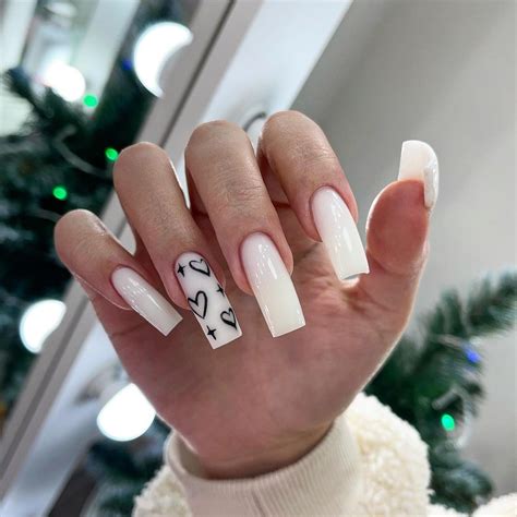 НАРАЩИВАНИЕ НОГТЕЙ | СКАЙСЫ on Instagram: “Мастер Яна 😍 Скидка 10% на ...