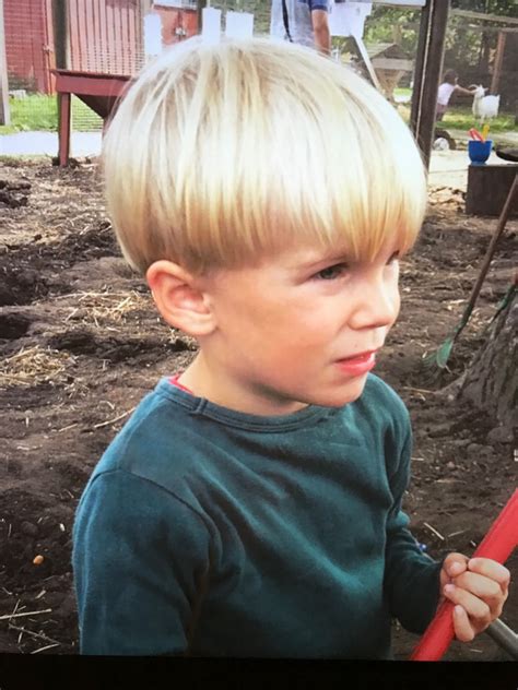 Texture and layers will soon modernize the classic 90s bowl cut 21